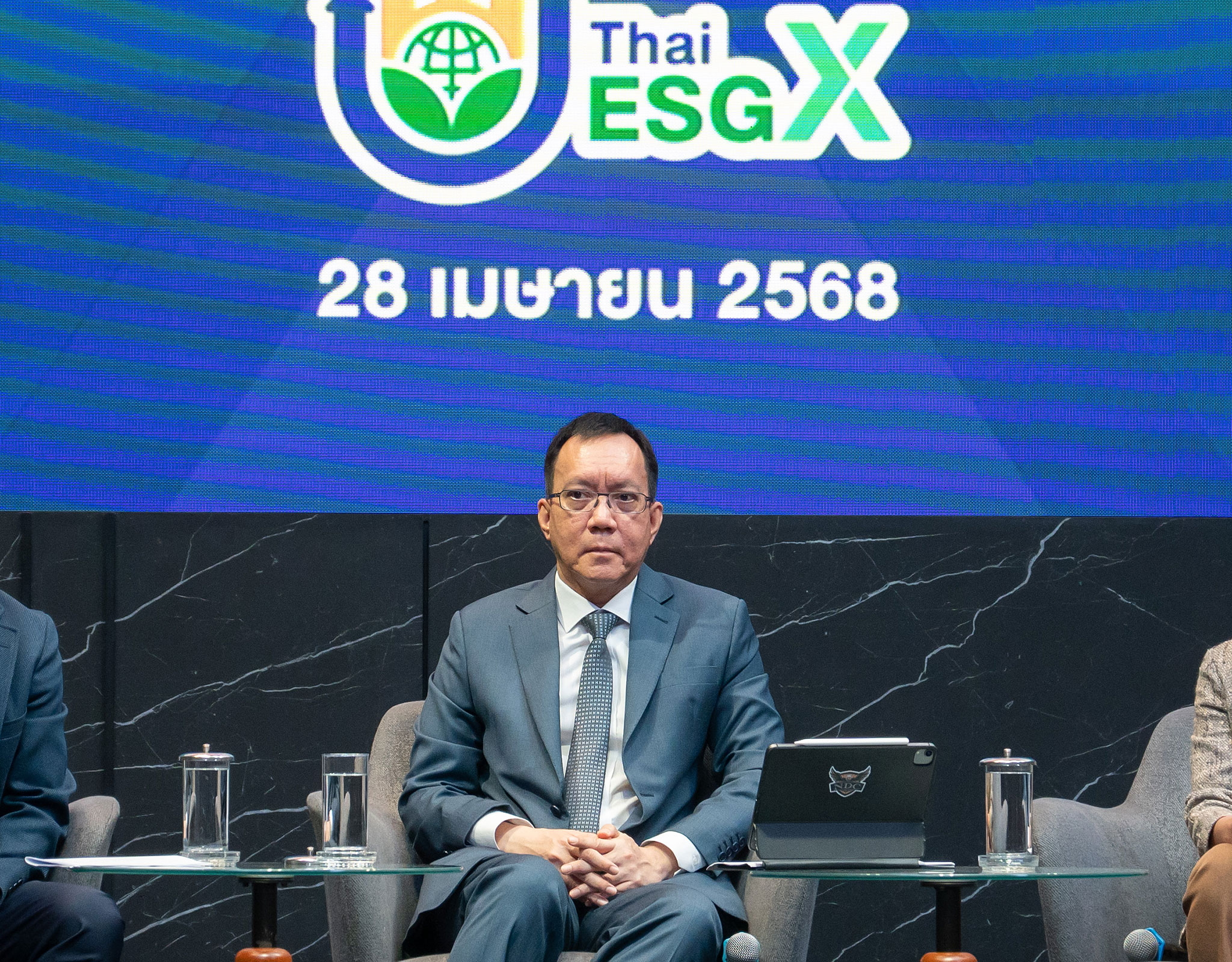 01-(1).jpg