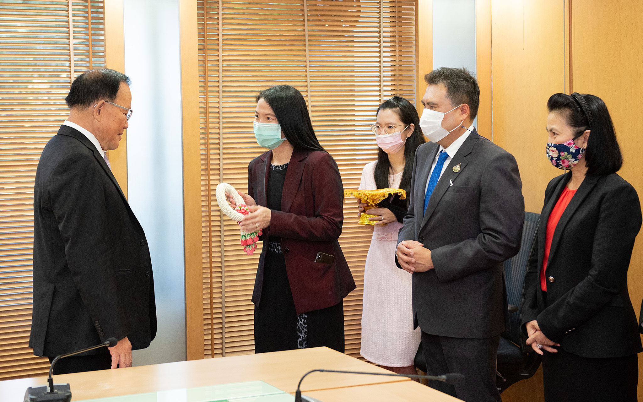 รูปภาพประกอบเนื้อหา